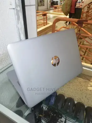 Laptop HP EliteBook 820 G3 8GB Intel Core I5 SSD 256GB