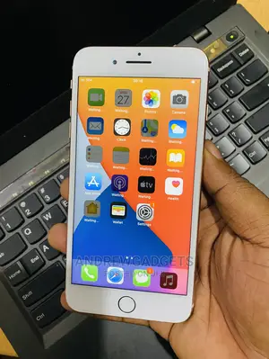 Apple iPhone 8 Plus 64 GB Gold