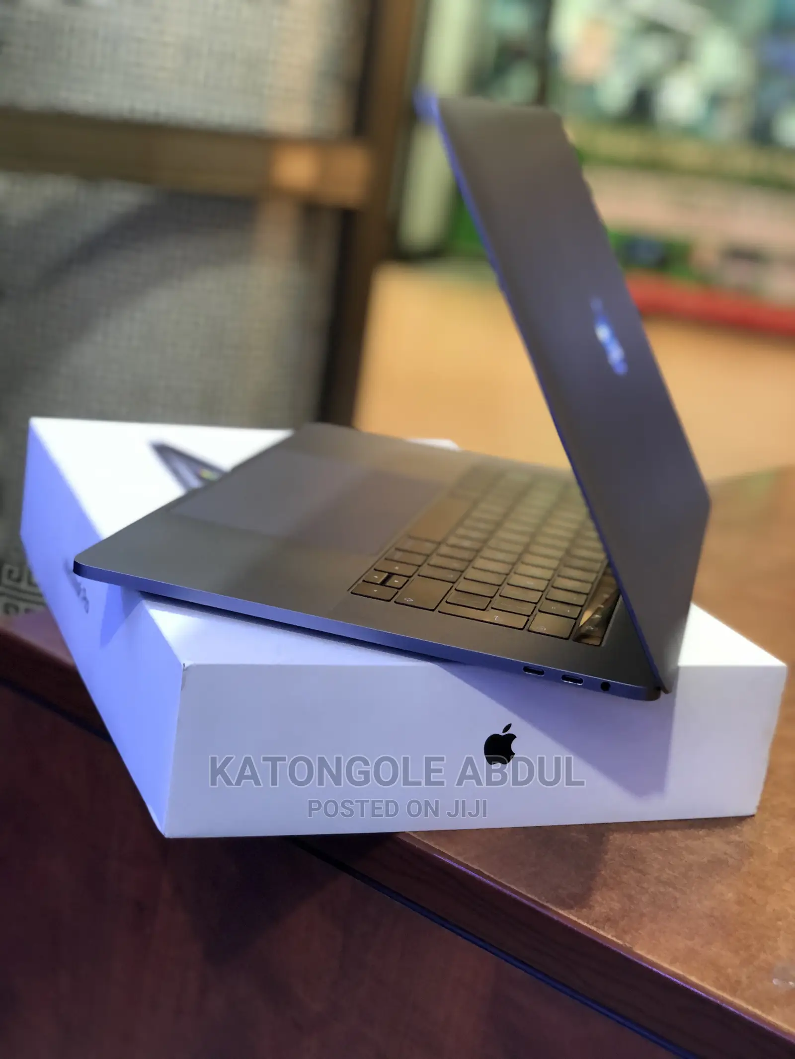 Laptop Apple MacBook 2017 16GB Intel Core I7 SSD 512GB