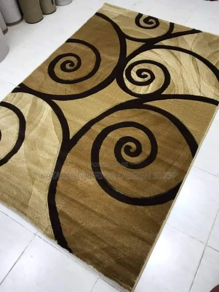 Center Carpet