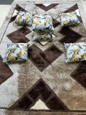 Centre Carpet