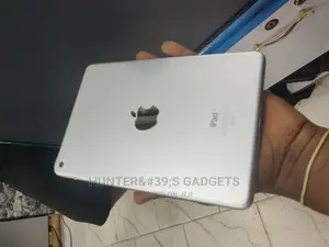 Apple iPad Mini 4 128 GB Silver