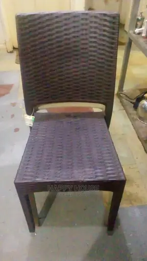 Strong Plastic Resturant Chairs