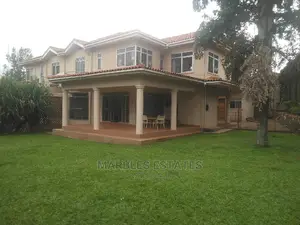 Furnished 3bdrm Townhouse/Terrace in Naguru, Central Division for Rent