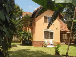 4bdrm Duplex in Bugolobi, Central Division for Rent