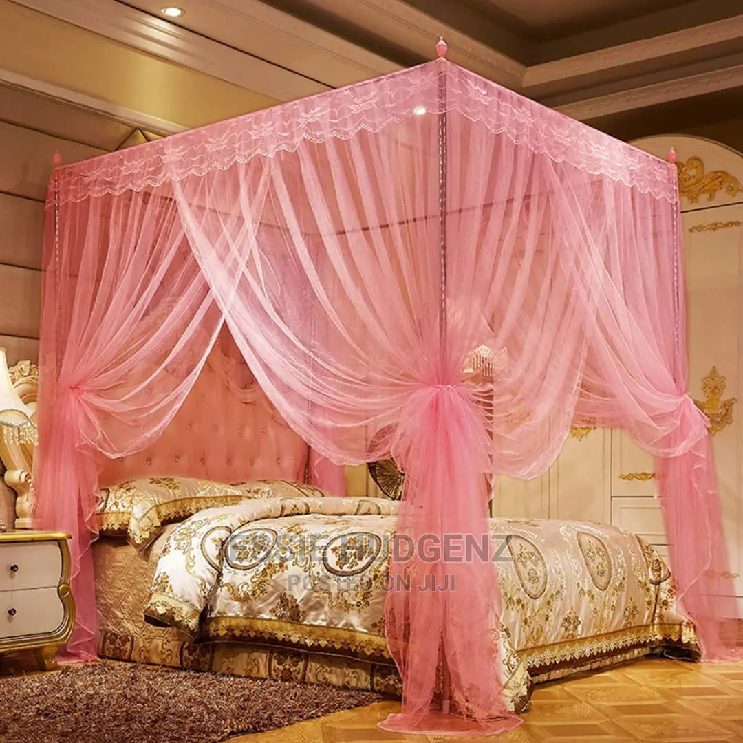 Four Big Stands Square Mosquito Net