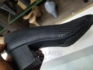 Modare Black Pumps Shoes for Ladies