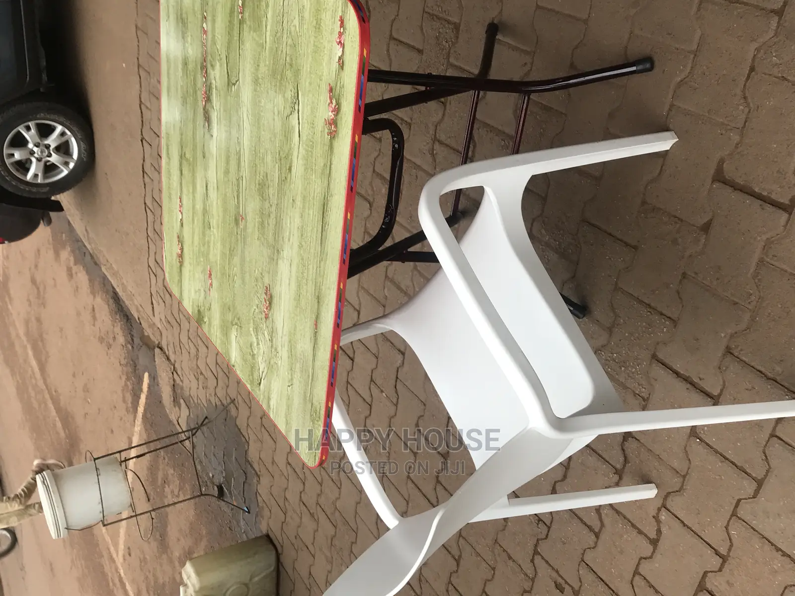 Foldable Reading Table and Chair