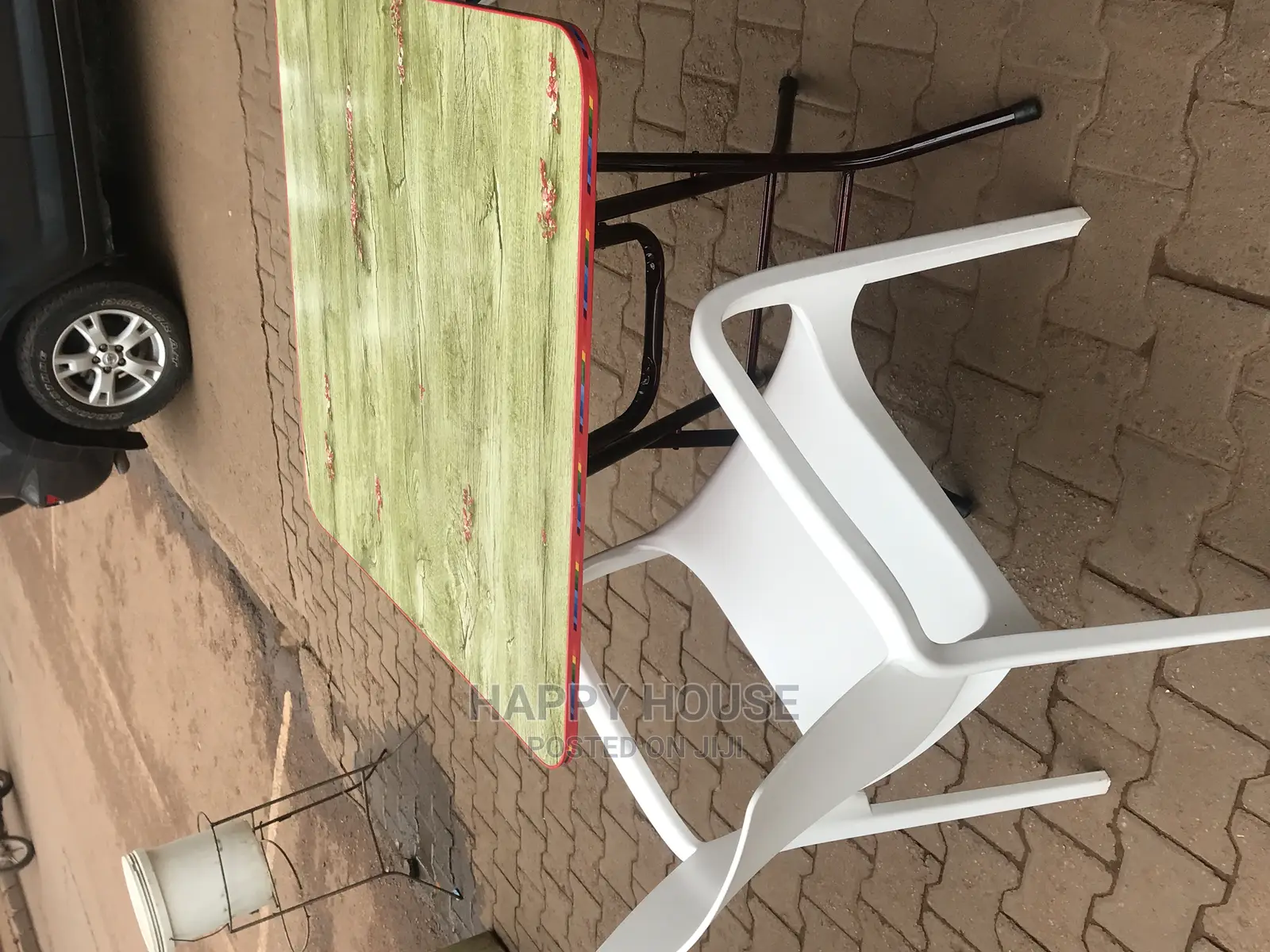Foldable Reading Table and Chair