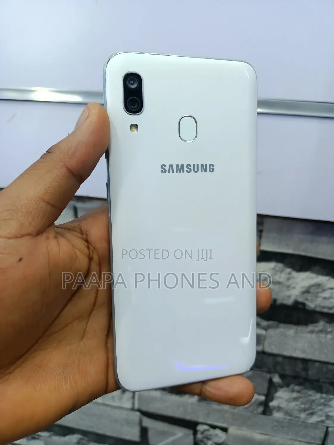 Samsung Galaxy A30 64 GB White