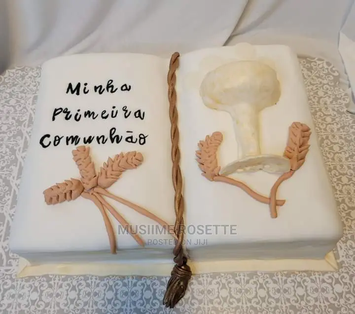 Graduation Cakes