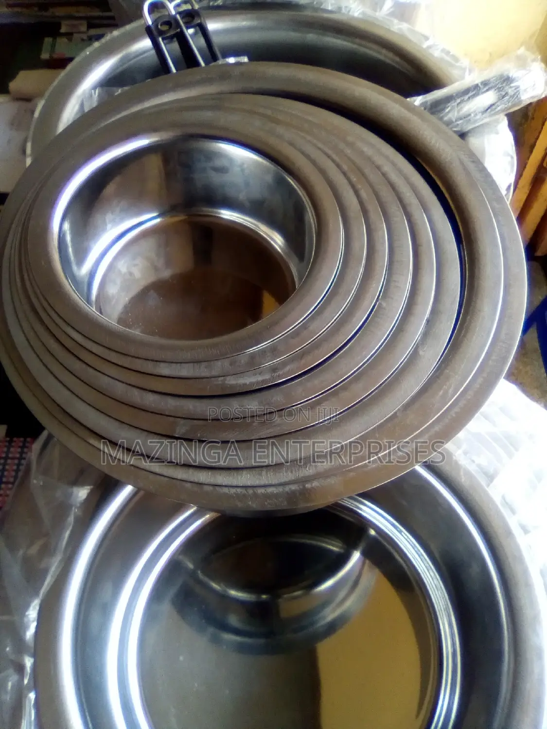 8piece Thick Crystal Saucepans