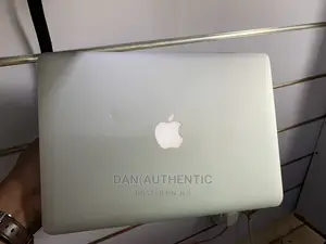 Laptop Apple MacBook Pro 2014 8GB Intel Core I5 SSD 128GB
