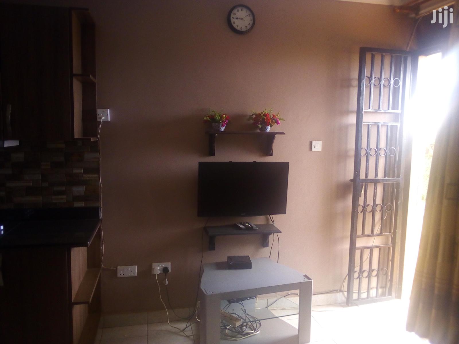 One Bedroom Apartment