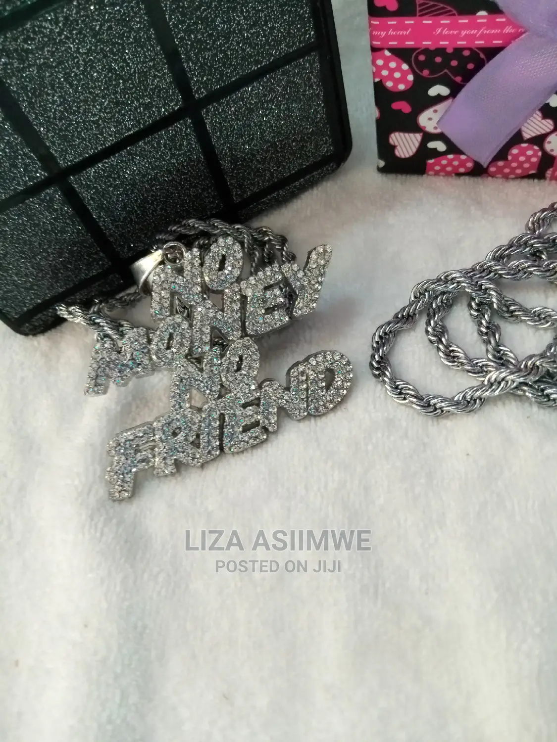 Silver Chains/Necklaces Available for Both (UNISEX)