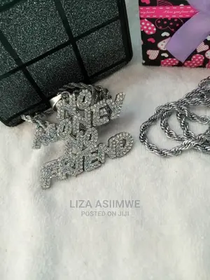 Silver Chains/Necklaces Available for Both (UNISEX)