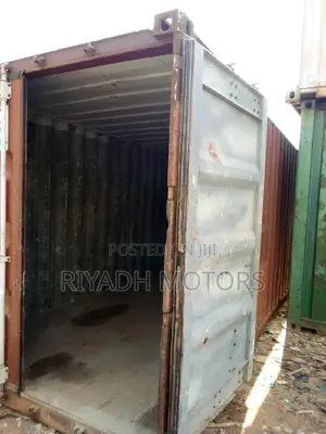 Shipping Containers 20ft