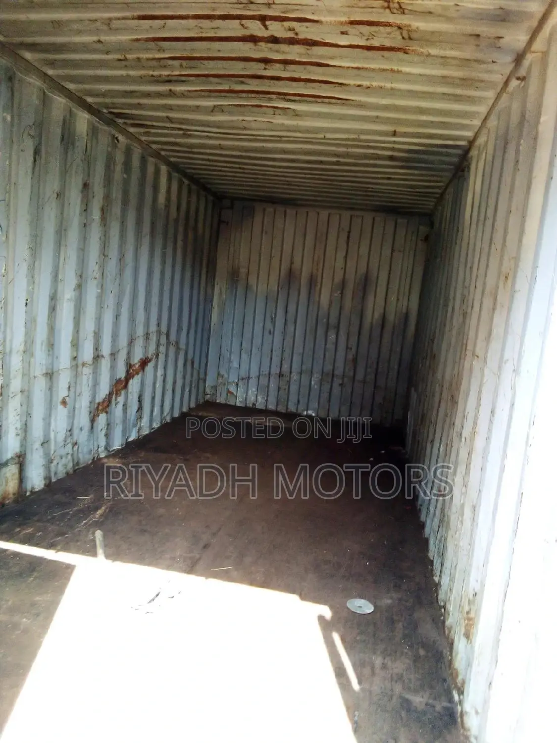 Shipping Containers 20ft