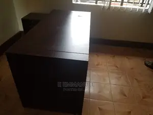 Office Desk
