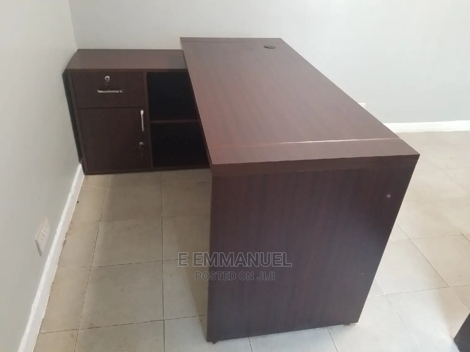 Executive Office Desk