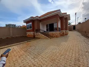 Furnished 4bdrm House in Tarmacked Estate, Kira for Sale