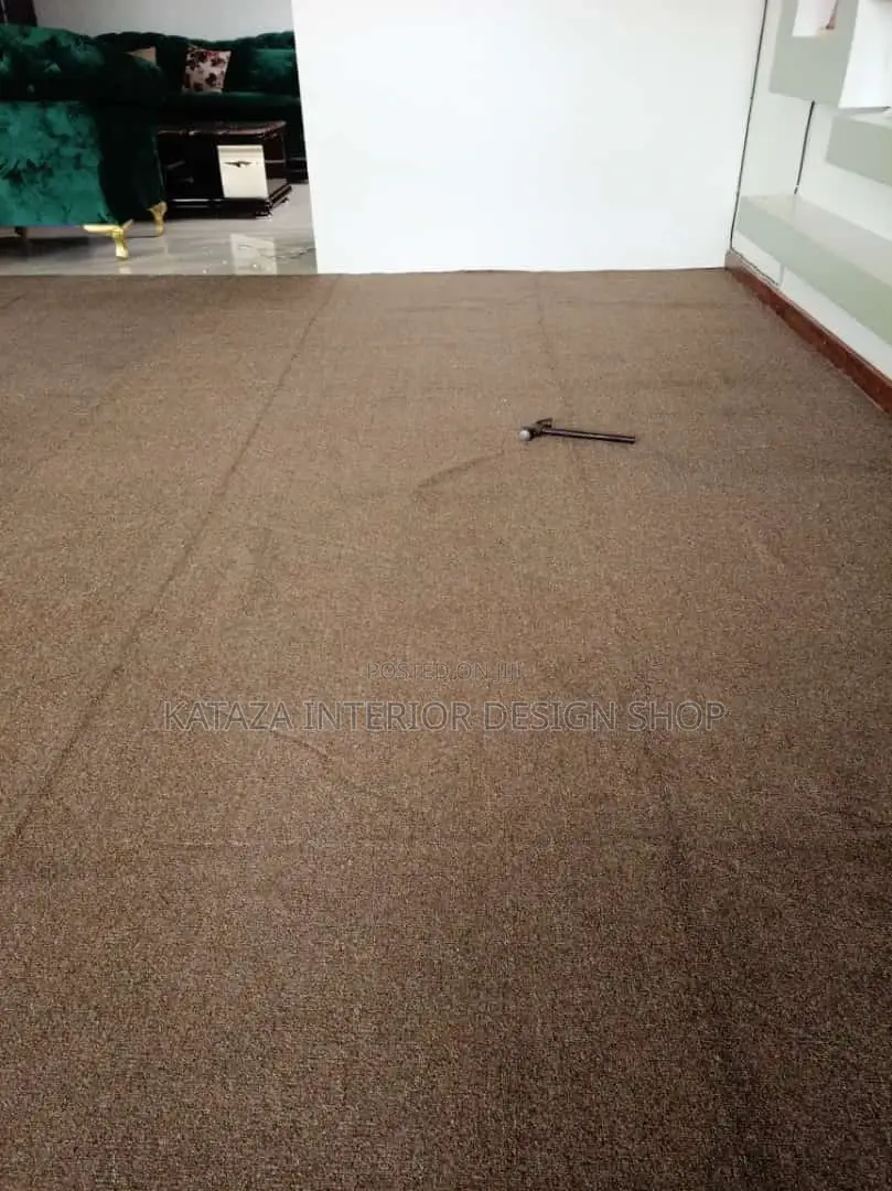 Woolen Carpets Woolen Carpets Woolen Carpets