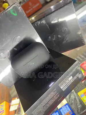 Black Airpods Pro