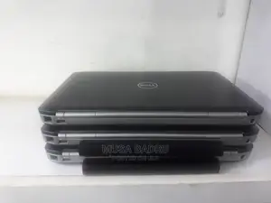 Laptop Dell Latitude E5420 4GB Intel Core I3 HDD 256GB