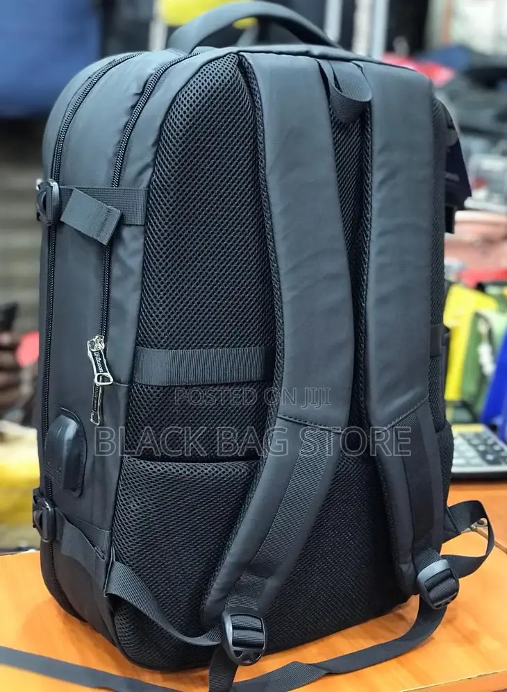 Anti-Thefty Laptop Bag