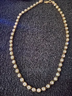Quality Tennis Chains Available in Gold
