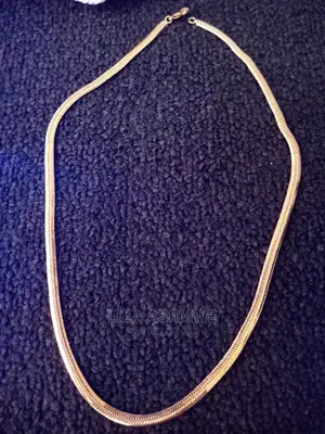 Quality Simple Necklaces Available for Both