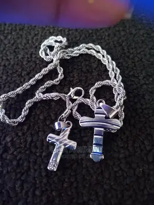 Nice and Authentic Necklaces Available With Cross Pendants