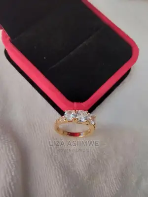 Quality Engagement Rings Available With the Box Ring