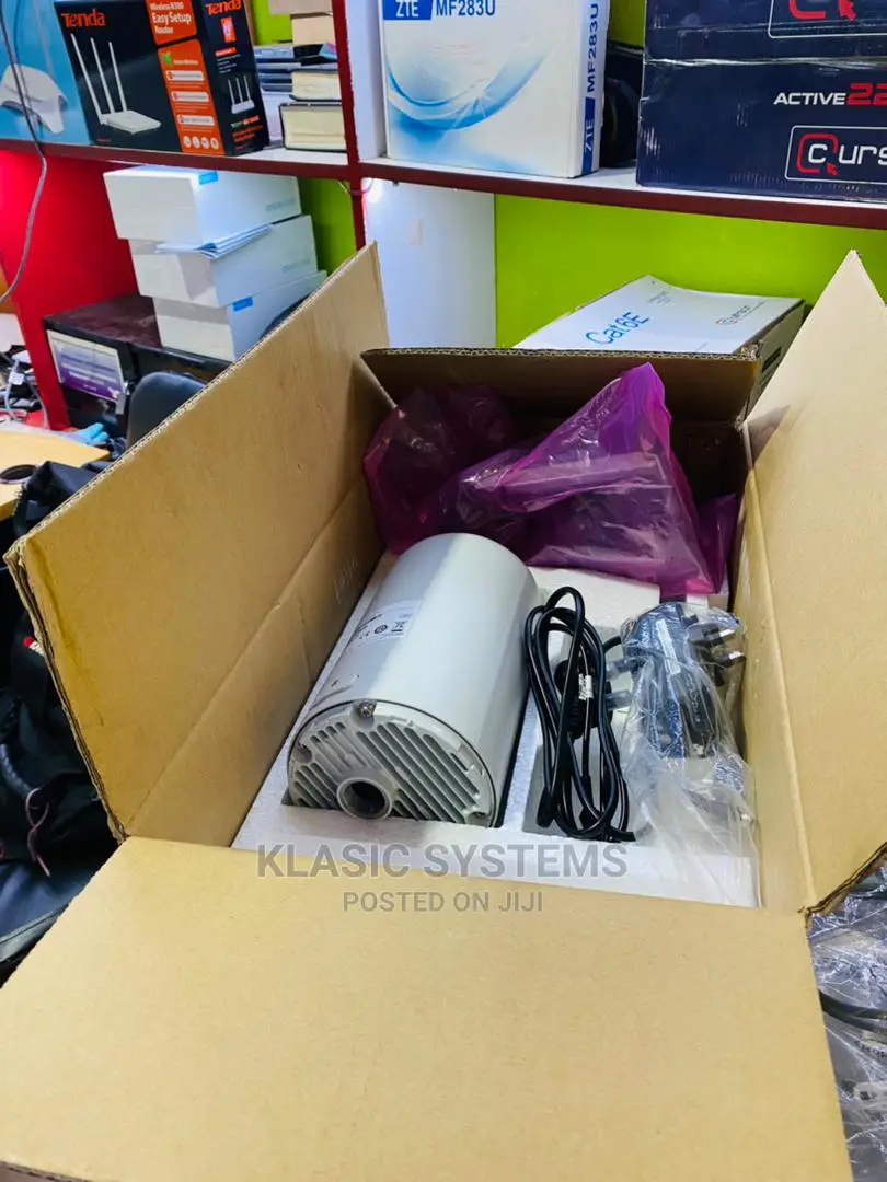 Unlocked 4G Outdoor Huawei Router