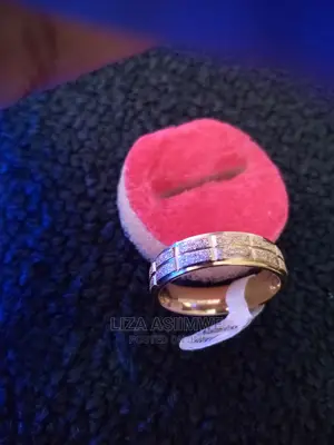Stainless Steel Wedding Rings Available for the Men
