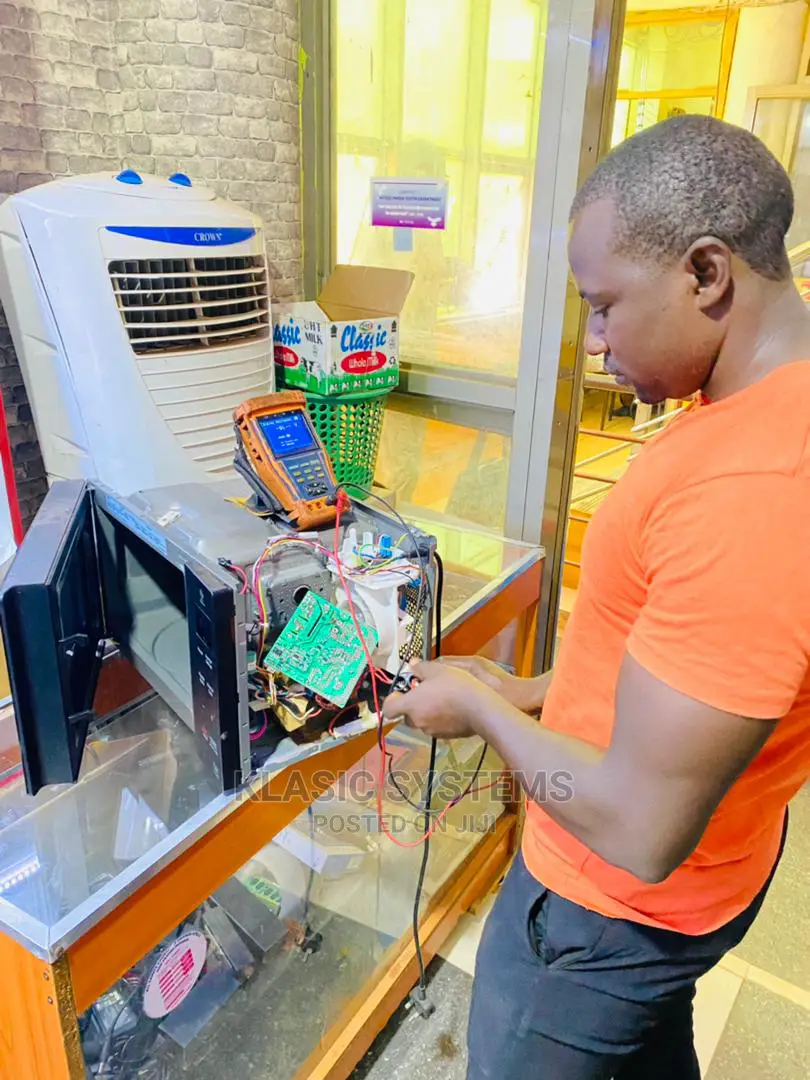 Microwave Repair and Service Technician
