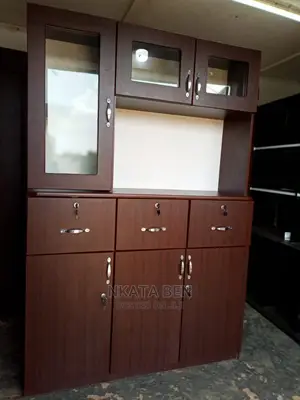 Etimo Side Board
