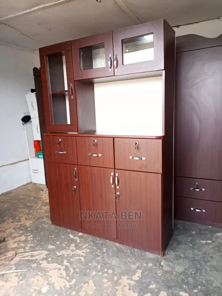 Etimo Side Board
