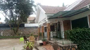 Furnished 3bdrm Bungalow in Kololo Property, Central Division for Rent