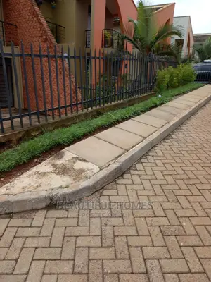 Furnished 4bdrm Maisonette in Kyanja, Nakawa for Sale