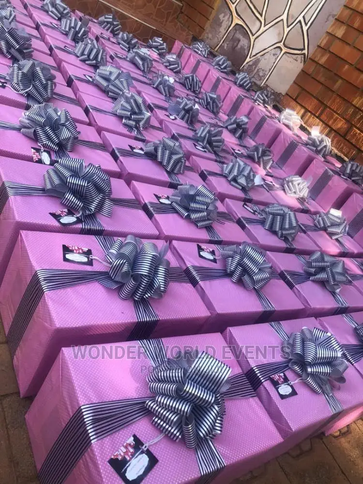 Gift Wrapping and Packing