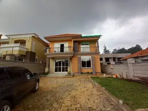 Furnished 4bdrm House in Kira Tarmack for Sale