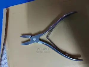 Piglet Tooth Clippers