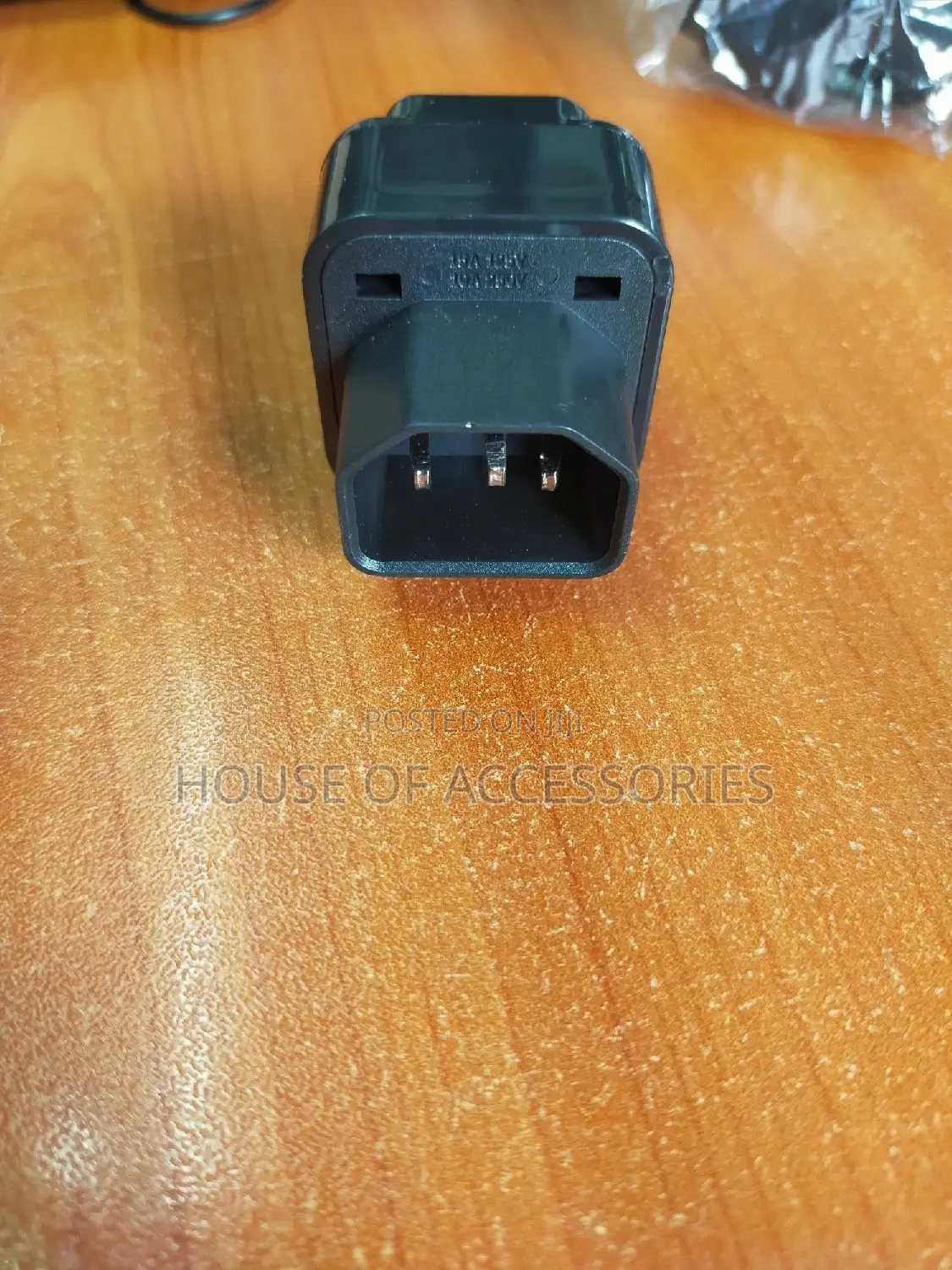 Ups Connector