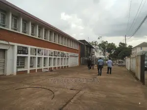Warehouse and Showroomfor Rent in Kampala 1000 Square Meters