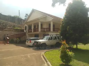 5bdrm House in Kololo, Central Division for Rent