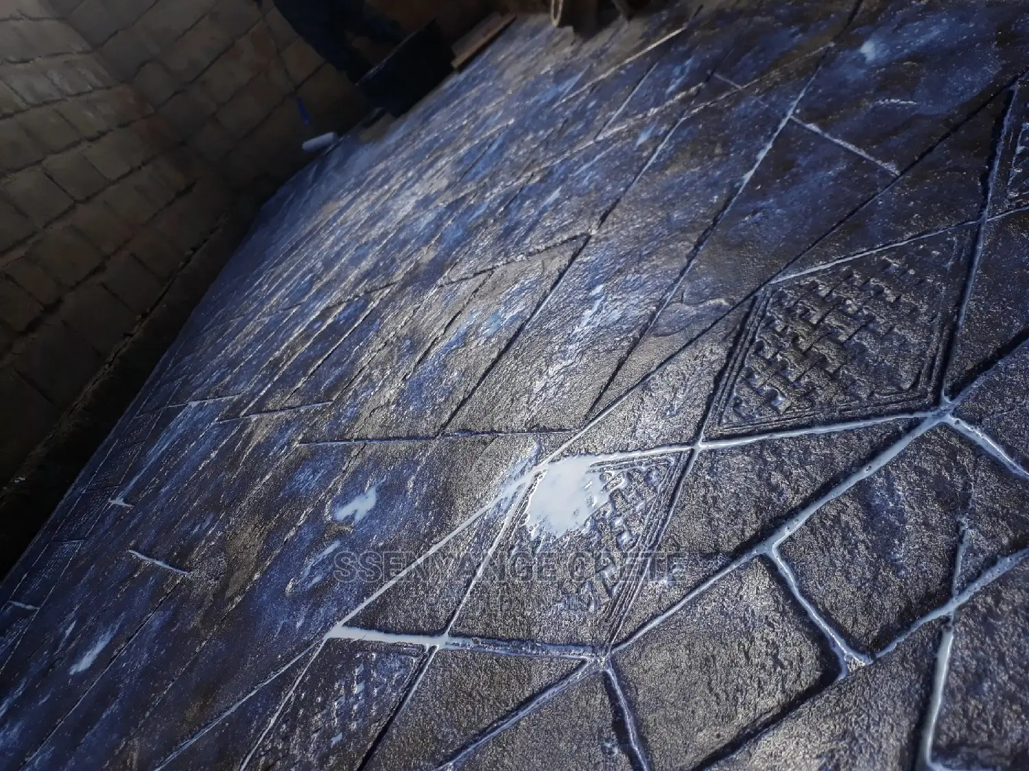 Big Aslar Slate ( Stamped Concrete)