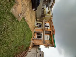 Furnished 4bdrm House in Tarmack, Kira for Sale