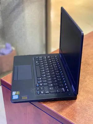 Laptop Dell Latitude 12 E5270 8GB Intel Core I5 HDD 500GB