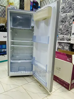 Hisense Fridge 229litres With Water Dispenser